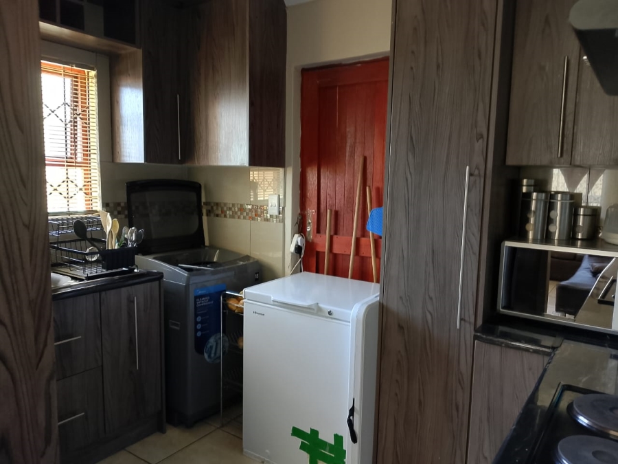 3 Bedroom Property for Sale in Llitha Park Western Cape